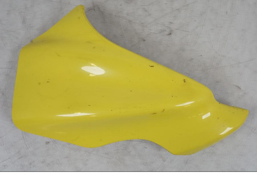 Framsidan på Toppkåpa från en Kawasaki ER-6N -2006 motorcykel.