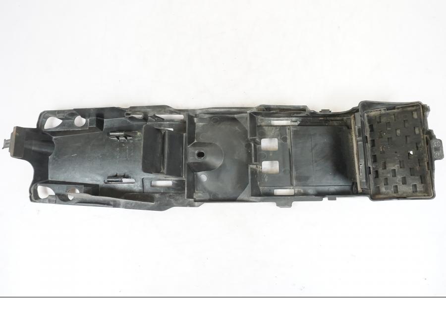 Framsidan på Undertail från en Suzuki GSX-R 750 -2007 motorcykel.