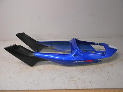 Framsidan på Bakvinge från en Honda CBR 125 R -2006 motorcykel.