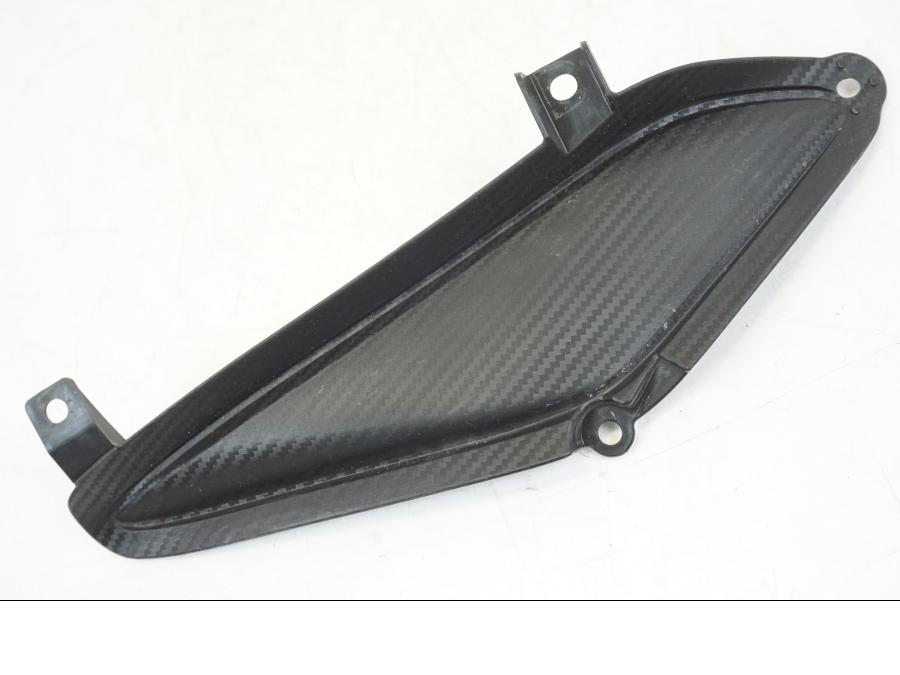 Framsidan på Sidkåpa från en Honda CBR 650 R -2019 motorcykel.