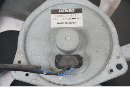 Extrabild1 på Vattenkylfläkt från en KTM 690 Duke -2014 motorcykel.