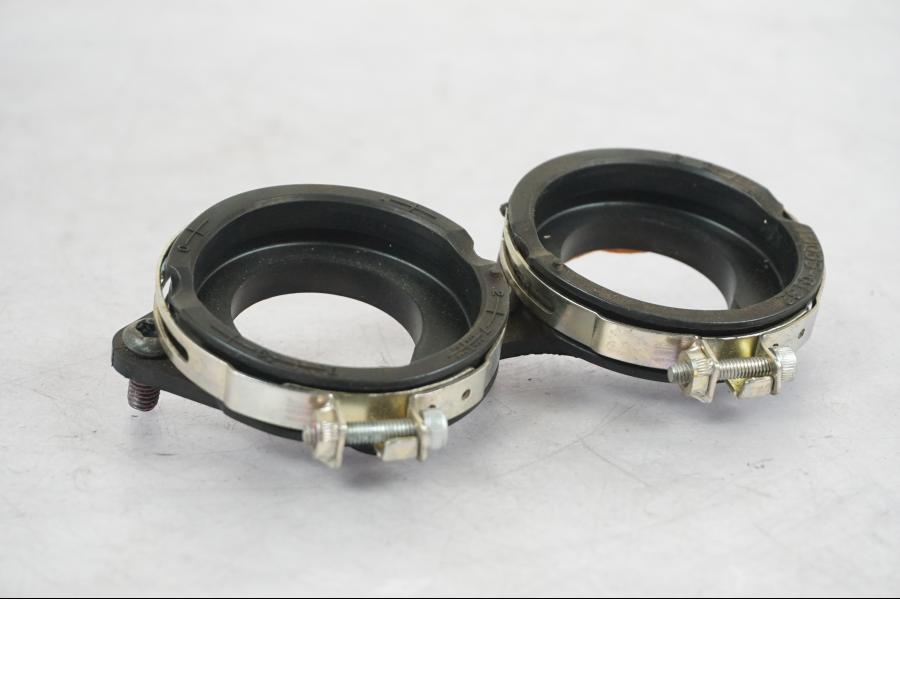 Baksidan på Insug från en Kawasaki Z 900 -2019 motorcykel.