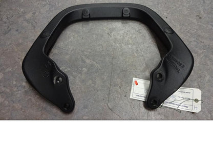 Höger sida på Passagerarhandtag från en Triumph Sprint ST -2007 motorcykel.