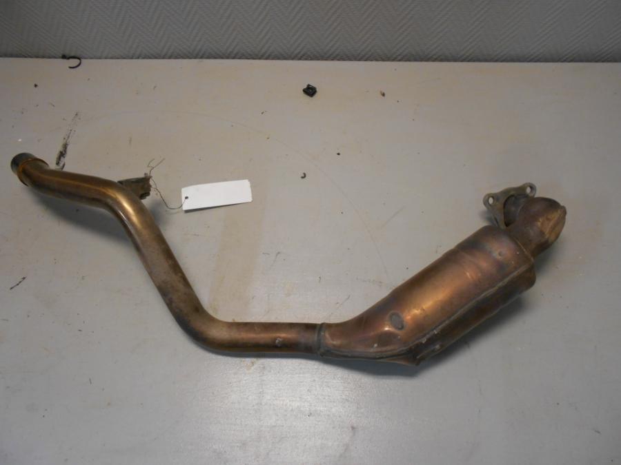 Framsidan på Grenrör från en Honda NC 750 S -2017 motorcykel.