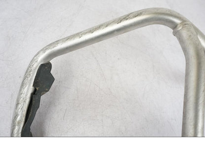 Höger sida på Motorskyddsbåge från en BMW R 1250 GSA -2024 motorcykel.