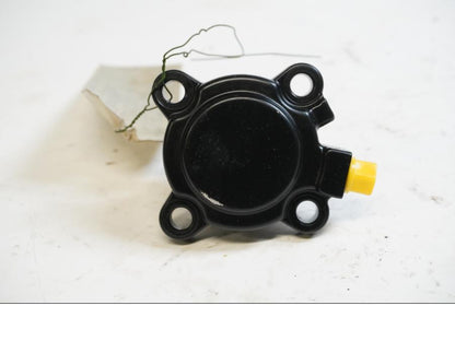 Framsidan på Kopplingslavcylinder från en BMW K 1200 R Sport -2007 motorcykel.