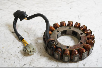 Framsidan på Generator från en Kawasaki ZZR 1100 -1991 motorcykel.