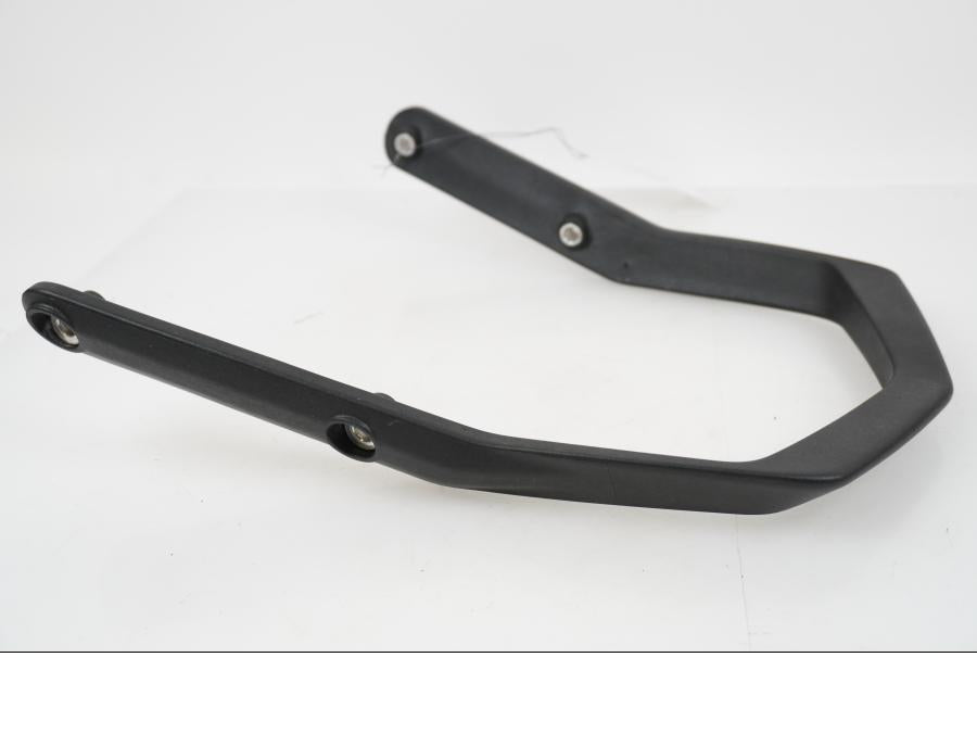 Höger sida på Passagerarhandtag från en KTM 790 Duke -2018 motorcykel.