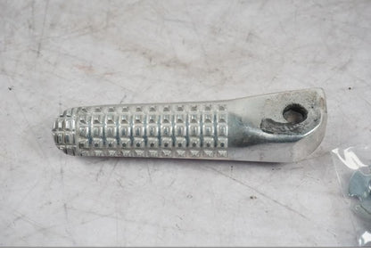 Framsidan på Fotpinne från en Yamaha MT-09 -2024 motorcykel.