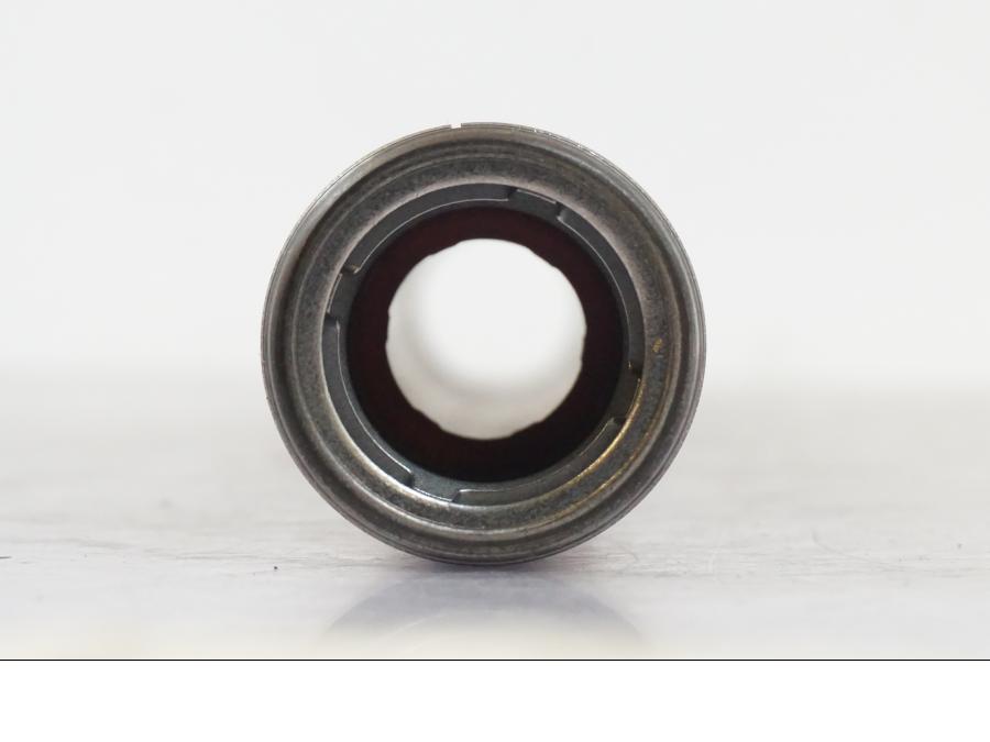 Snett uppifrån på Gaffelben från en Honda CB 600 Hornet -2003 motorcykel.