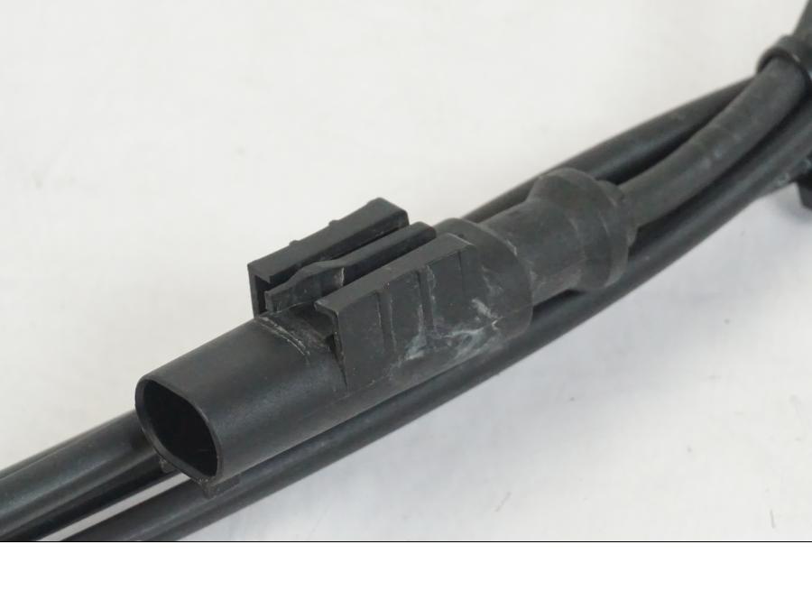 Vänster sida på ABS givare från en Husqvarna 701 SUPERMOTO ABS -2016 motorcykel.