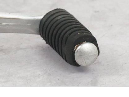 Vänster sida på Växelpedal från en Yamaha MT-09 -2016 motorcykel.