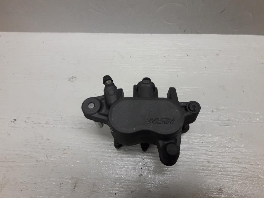 Framsidan på Bromsok från en Honda CB 600 Hornet -2001 motorcykel.