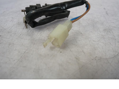 Höger sida på Bromsljuskontakt från en Kawasaki ER-6N -2008 motorcykel.