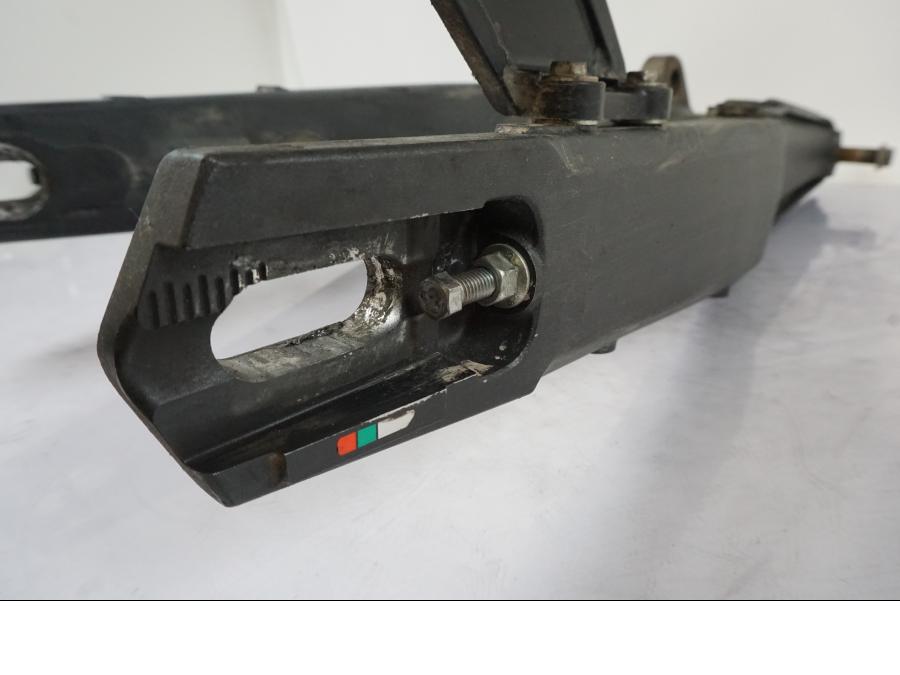 Extrabild1 på Sving från en Honda CRF 1000 Africa Twin -2016 motorcykel.