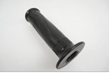 Vänster sida på Handtag från en Yamaha Tracer 700 -2018 motorcykel.