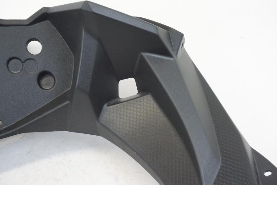 Vänster sida på Instrumentkåpa från en Kawasaki NINJA 400 -2020 motorcykel.