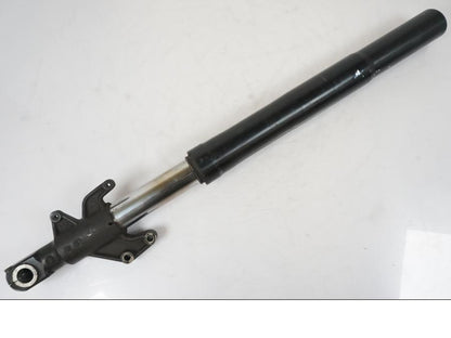 Extrabild2 på Gaffelben från en Aprilia RS 125 -2000 motorcykel.