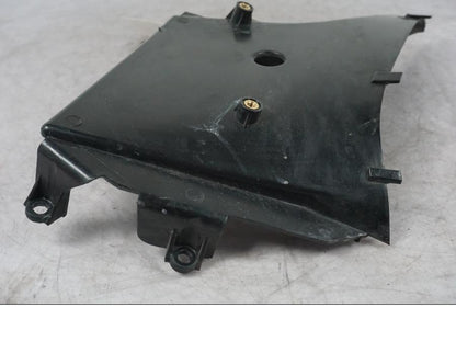 Baksidan på Luftvinge från en Buell 1125 R -2008 motorcykel.