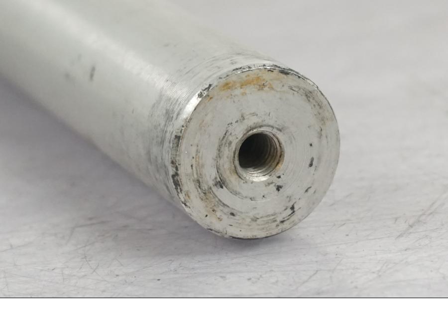 Vänster sida på Styre från en Suzuki SV 650 -1999 motorcykel.