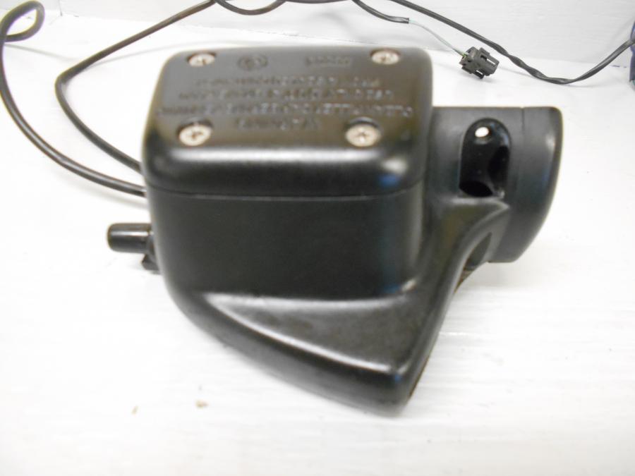 Framsidan på Kopplingshuvudcylinder från en BMW K 1200 LT -2007 motorcykel.