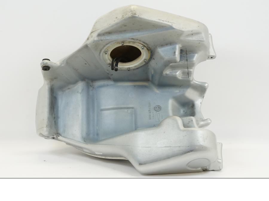 Extrabild1 på Bensintank från en BMW R 1150 RS -2004 motorcykel.