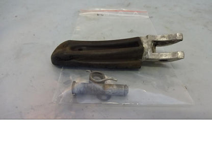 Baksidan på Fotpinne från en KTM 990 Super Duke -2009 motorcykel.