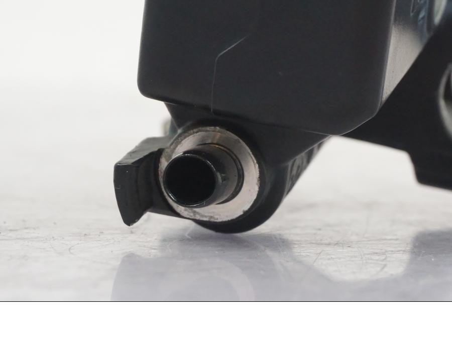 Extrabild2 på Bromshuvudcylinder från en Suzuki GSF 1250 -2010 motorcykel.