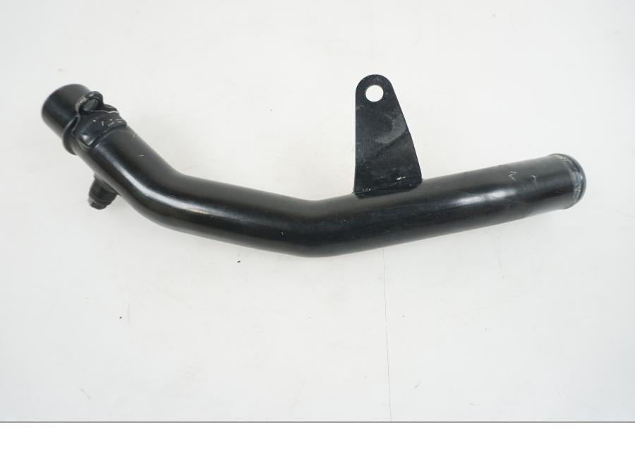 Framsidan på Vattenrör från en Yamaha MT-07 -2014 motorcykel.