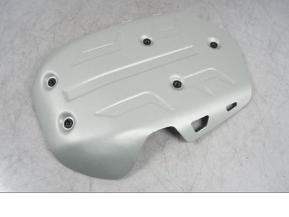 Vänster sida på Hasplåt från en BMW R 1250 GSA -2022 motorcykel.