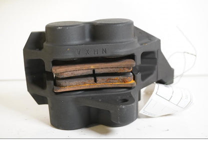 Höger sida på Bromsok från en Yamaha TDM 900 -2008 motorcykel.