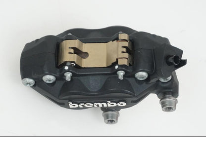 Baksidan på Bromsok från en BMW R NineT -2022 motorcykel.