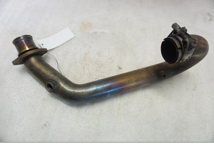 Baksidan på Grenrör från en Ducati Monster 796 -2013 motorcykel.