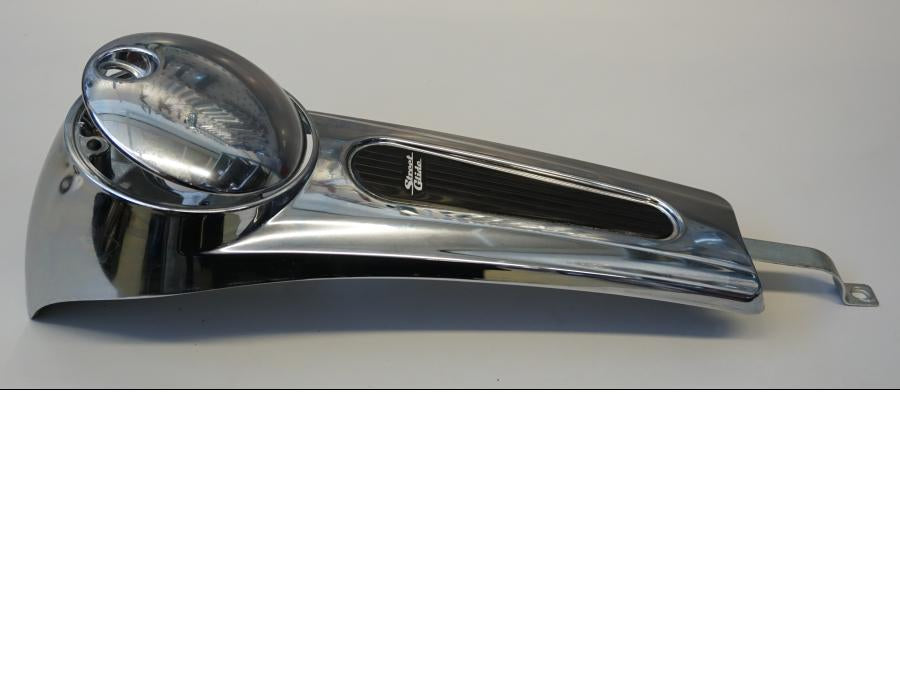 Baksidan på Bensintankkonsoll från en H-D Street Glide FLHX -2015 motorcykel.