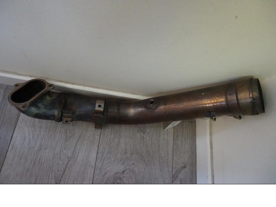 Snett uppifrån på Grenrör från en Ducati 1199 Panigale -2012 motorcykel.