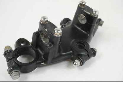 Höger sida på Gaffelkrona från en Suzuki GS 1000 -1978 motorcykel.