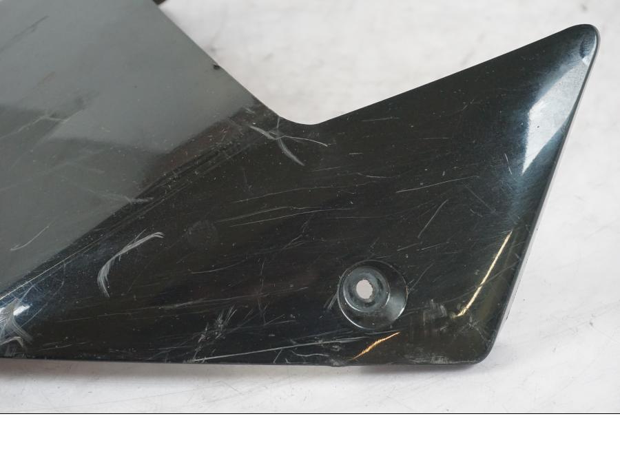 Extrabild2 på Magkåpa från en Kawasaki ZZ-R 1400 -2009 motorcykel.