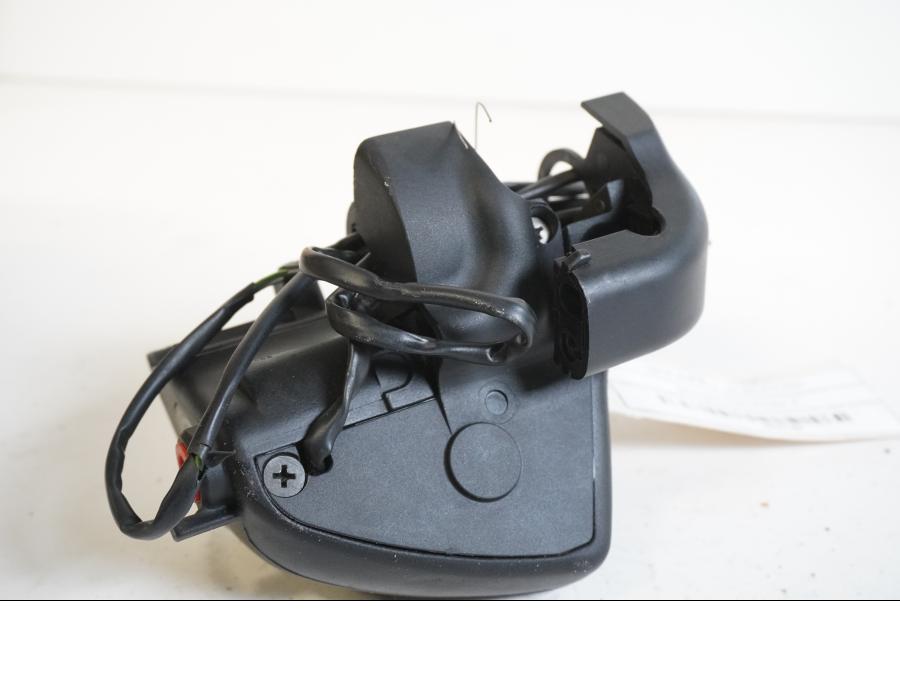 Höger sida på Bromshuvudcylinder från en BMW R 850 R -2004 motorcykel.