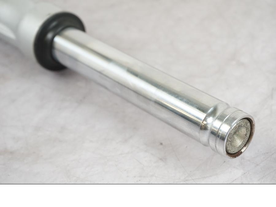 Extrabild5 på Gaffelben från en Honda ANF 125 -2008 motorcykel.