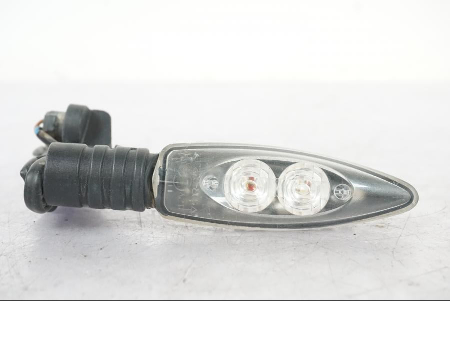 Framsidan på Blinkers LED från en BMW R 1200 GSA -2012 motorcykel.