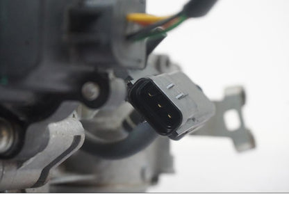 Extrabild1 på Spjällhus från en Kawasaki ZZ-R 1400 -2009 motorcykel.