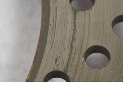 Extrabild2 på Bromsskiva från en Kawasaki ZX-10R -2008 motorcykel.