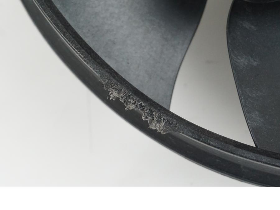 Extrabild2 på Vattenkylfläkt från en Suzuki GSX-R 1000 -2007 motorcykel.