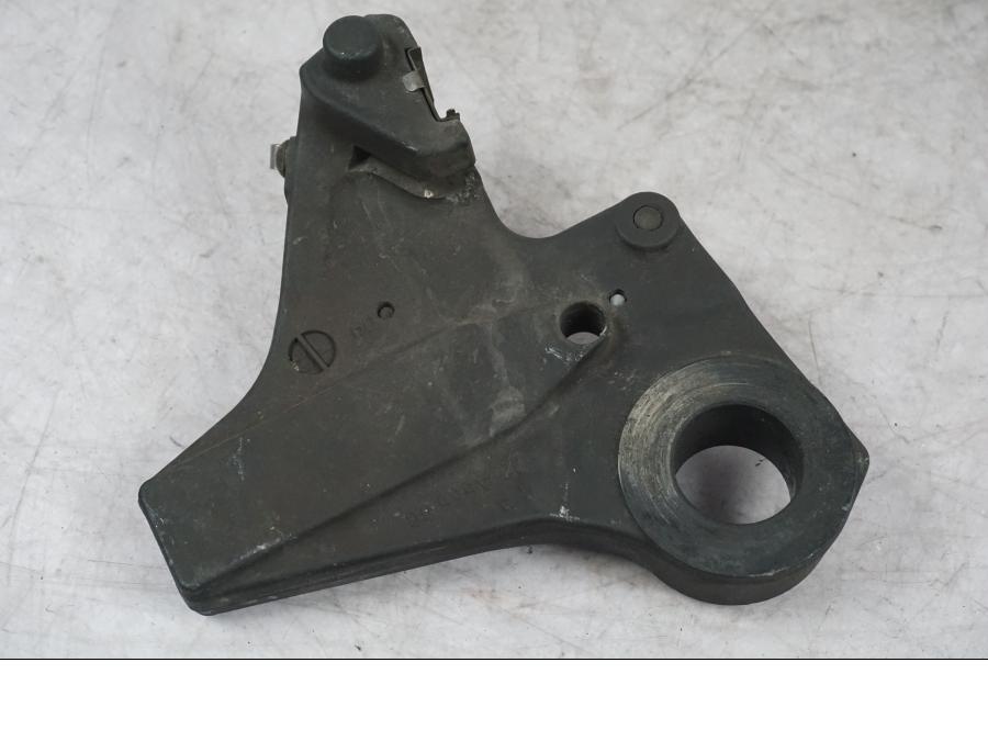 Extrabild2 på Bromsoksfäste från en BMW S 1000 RR -2010 motorcykel.