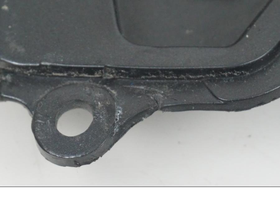 Snett nerifrån på Undertail från en Suzuki GSX-R 750 -2009 motorcykel.