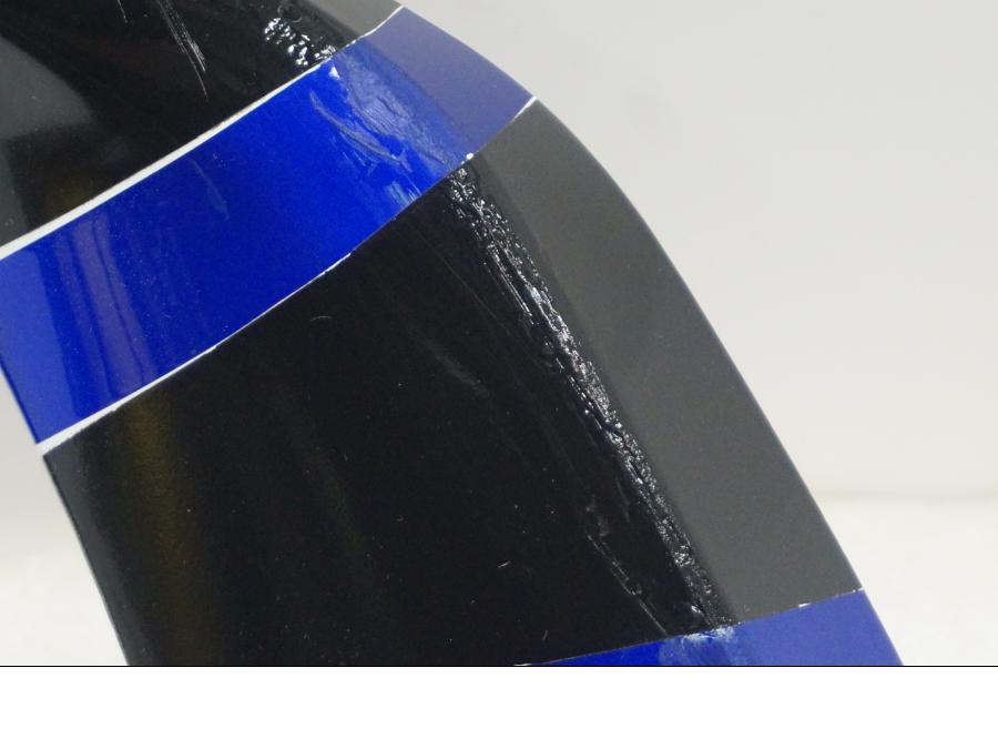 Vänster sida på Sidkåpa från en Yamaha YZF 1000 R1 -2001 motorcykel.