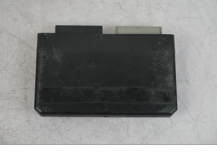 Höger sida på CDI / ECU från en Triumph Speed Triple -2009 motorcykel.