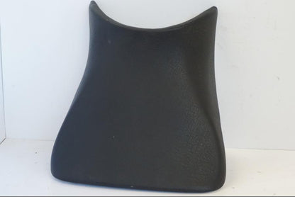 Höger sida på Sadel från en Yamaha YZF 1000 R -1997 motorcykel.