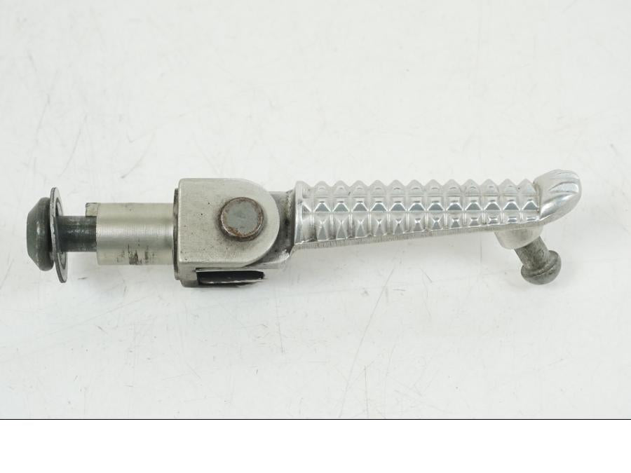 Framsidan på Fotpinne från en Yamaha YZF 1000 R1 -2007 motorcykel.