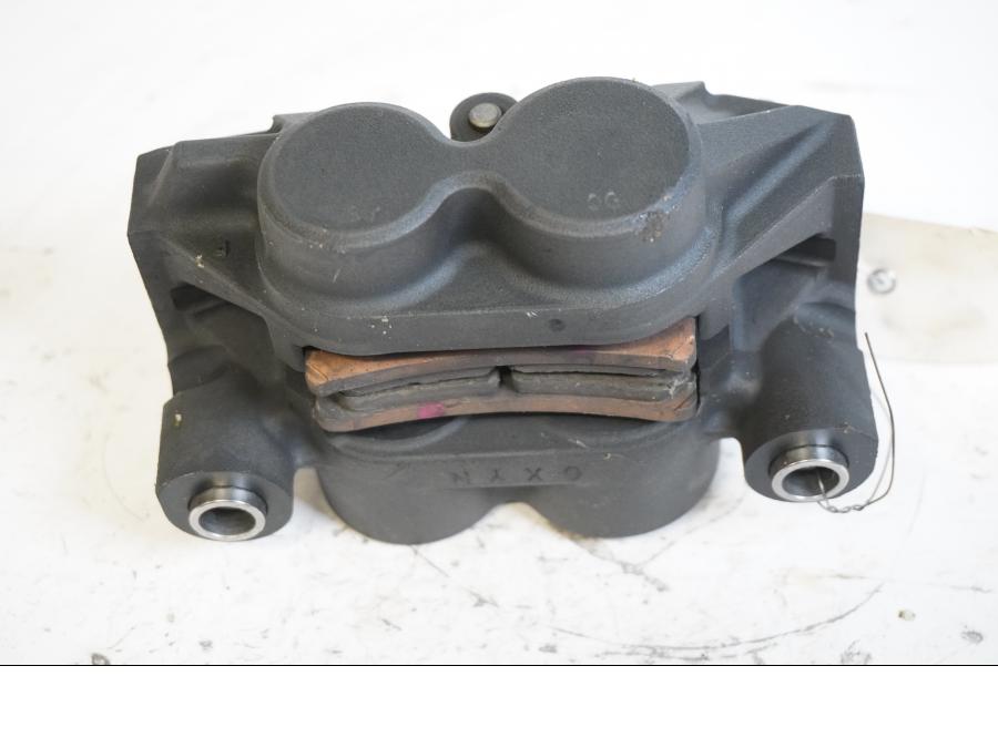 Baksidan på Bromsok från en Yamaha YZF R6 -2006 motorcykel.